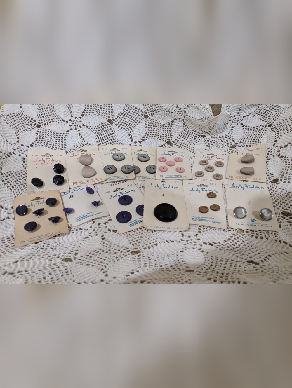Vintage Lady Fashion Buttons on Original Display Cards - Lot of 13